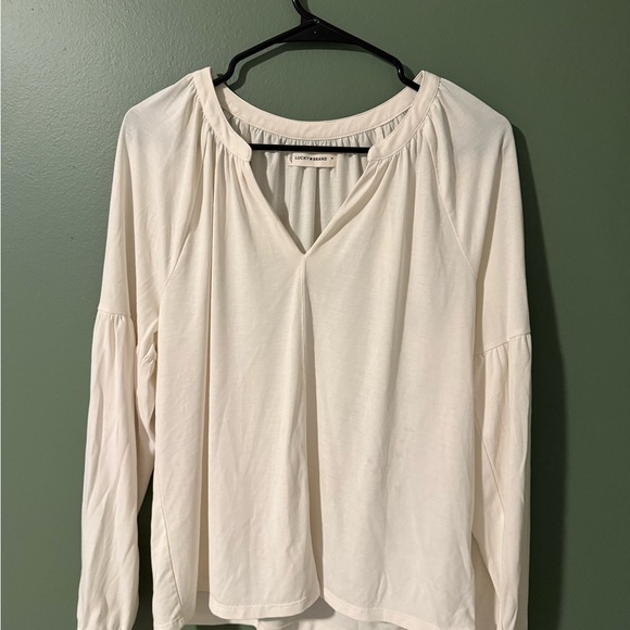 Lucky Brand Tops - Lucky Brand ivory sand wash split neck top with balloon sleeves